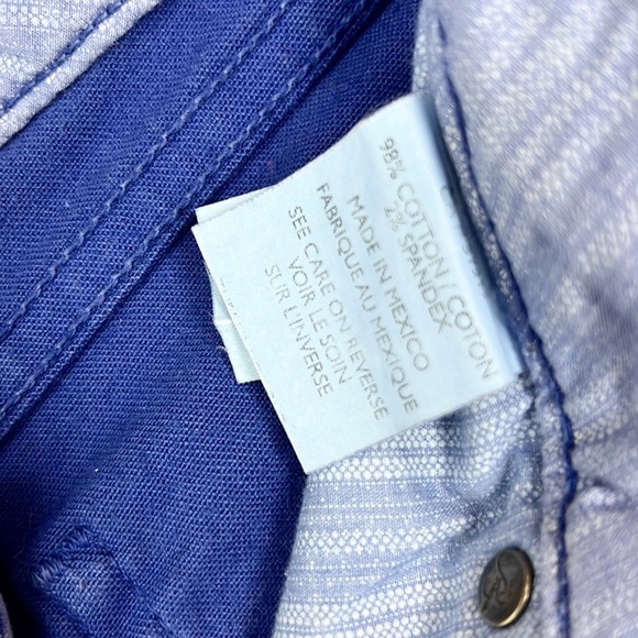 PAIGE | 💙 Blue Faded Denim Low-Rise Short Jean Shorts - Picture 10 of 13